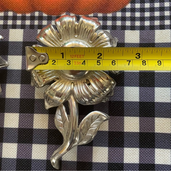 Vintage Delli Inc Silver Plated Sunflower 🌻 Salt & Pepper Shakers - Picture 11 of 16